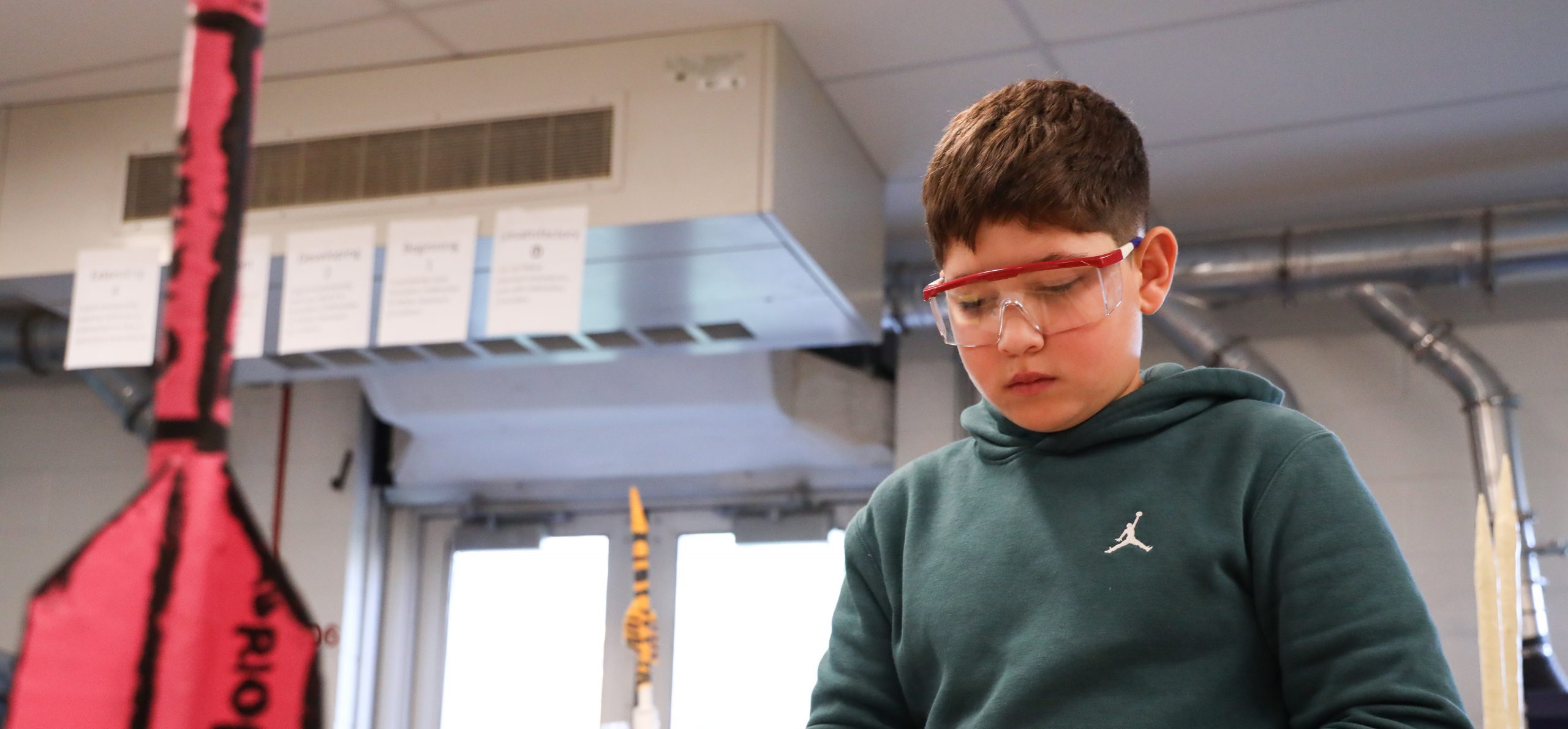 FMS student in tech class.
